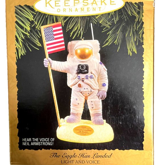 NIB 1994 Hallmark Keepsake Ornament The Eagle Has Landed Light and Voice - Picture 1 of 10